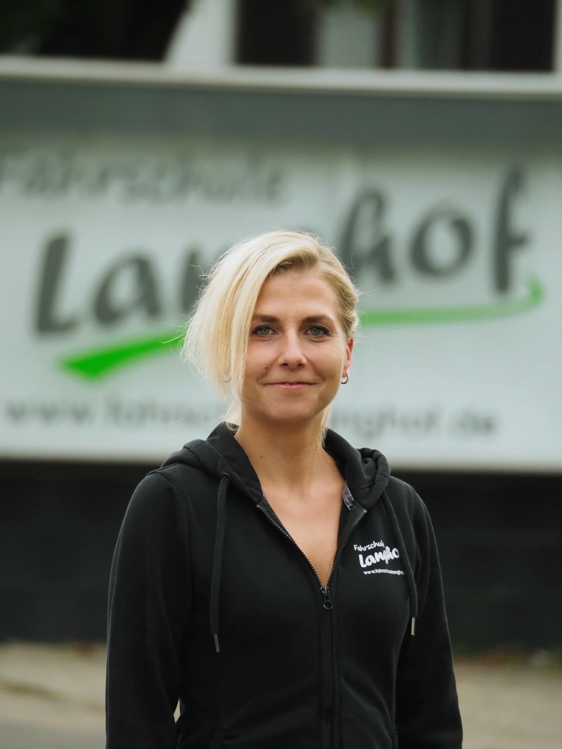 Miriam Langhof — Assistentin der Geschäftsleitung